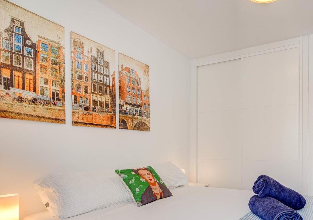 Stylish Flat And Pool With 3 Rooms, Sleeps 6, Los Cristianos ロスクリスティアーノス エクステリア 写真